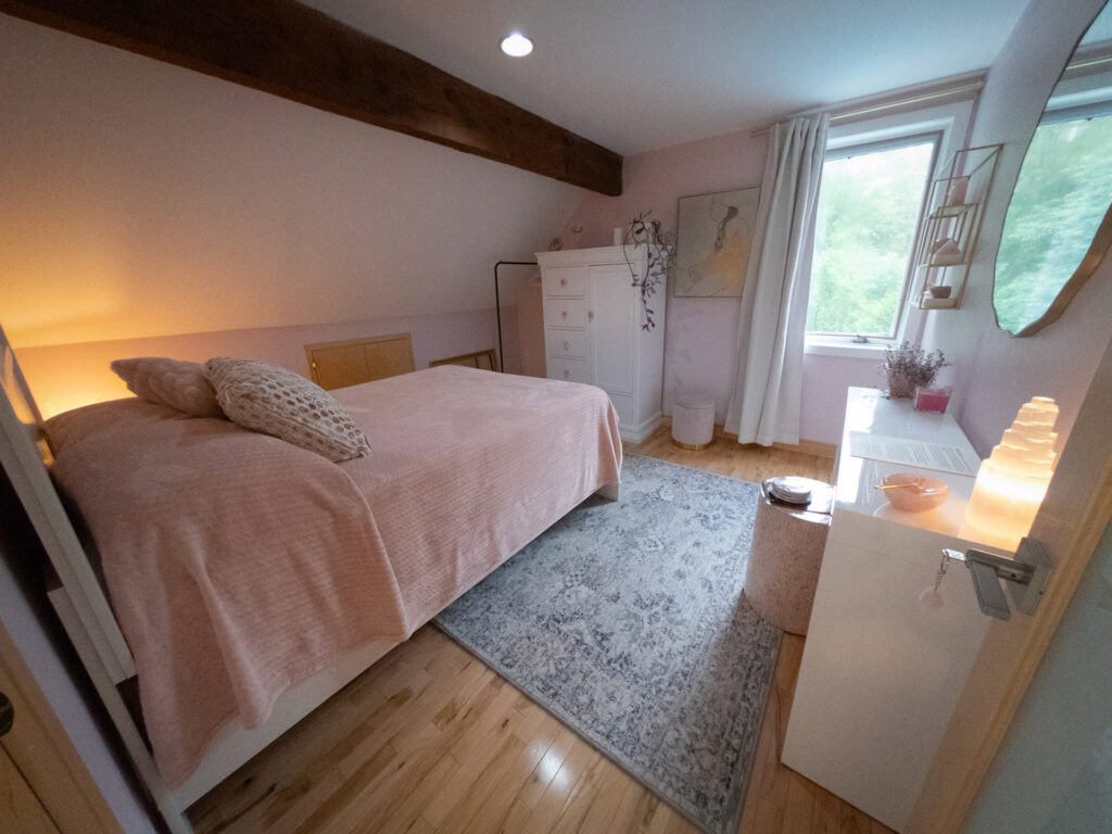 Rose Quartz Room